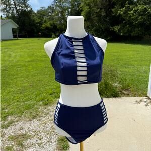 Venus Two Piece Swimsuit Bra size 12, Bottoms size 10